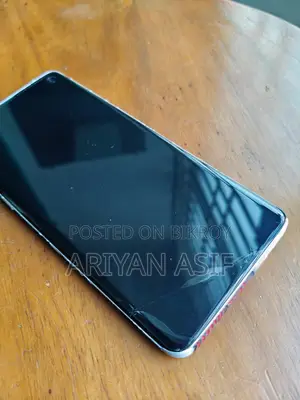 Samsung Galaxy S10 8/128 (Used)