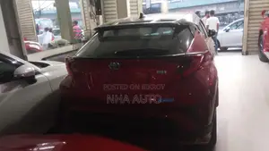 Toyota C-HR G-LED/ 2 ton 2021