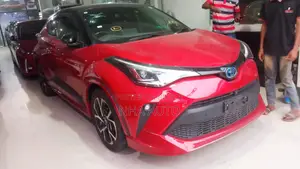 Toyota C-HR G-LED/ 2 ton 2021