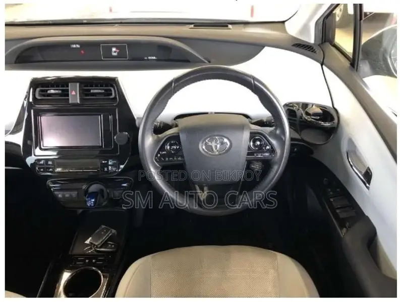 Toyota Prius A Touring Premium ২০২১