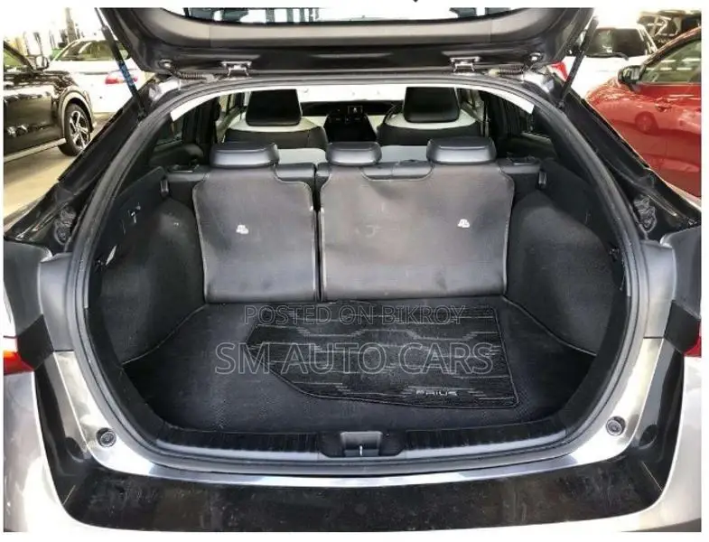Toyota Prius A Touring Premium ২০২১