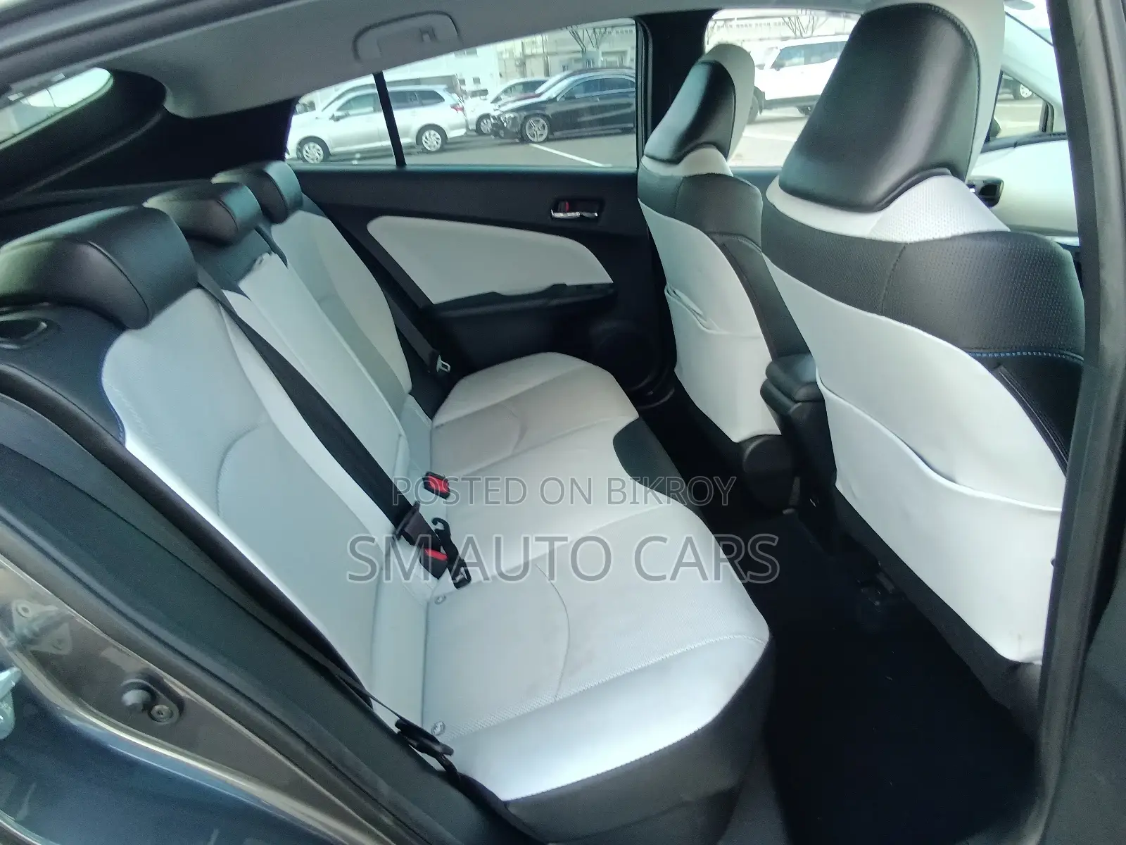 Toyota Prius A Touring Premium ২০২১
