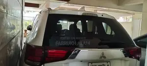 Mitsubishi Outlander 2021