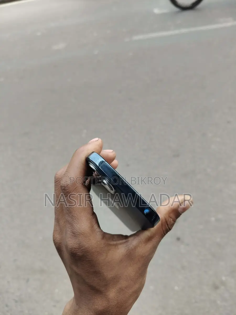 Apple iPhone 12 Pro 128gb (Used)