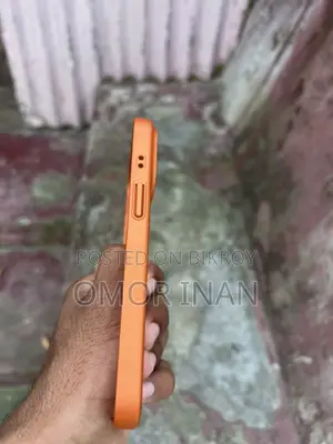 iPhone 13 Pro cover