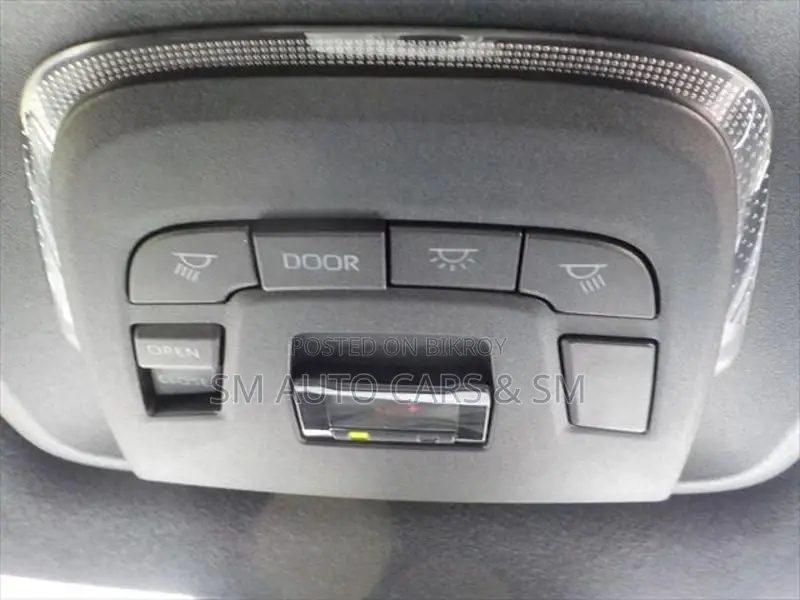 Toyota Corolla Cross Z Pearl Full Option 2023
