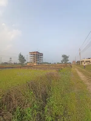 Urgent need. Bashundhara [ P Block ] South facing plot for sale