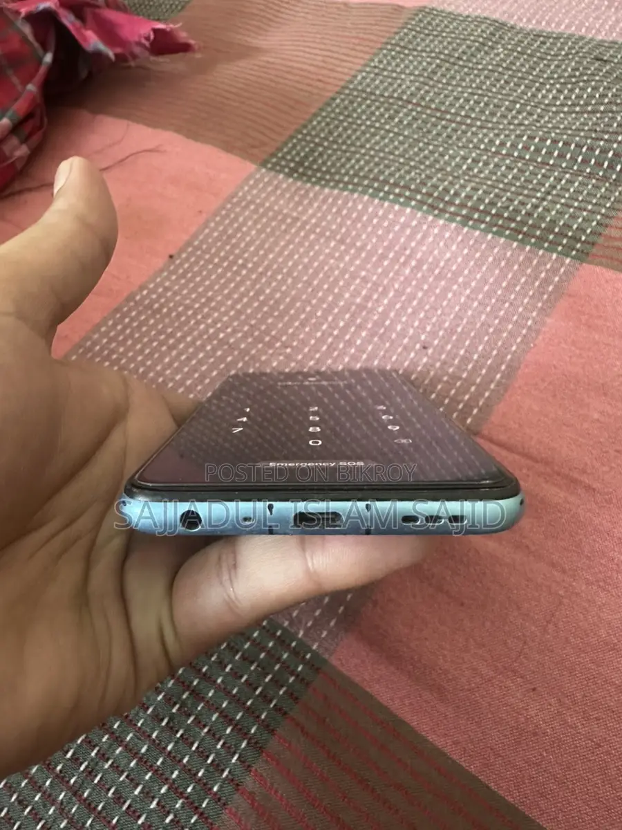 Realme 9i 4/64 (official) (Used)