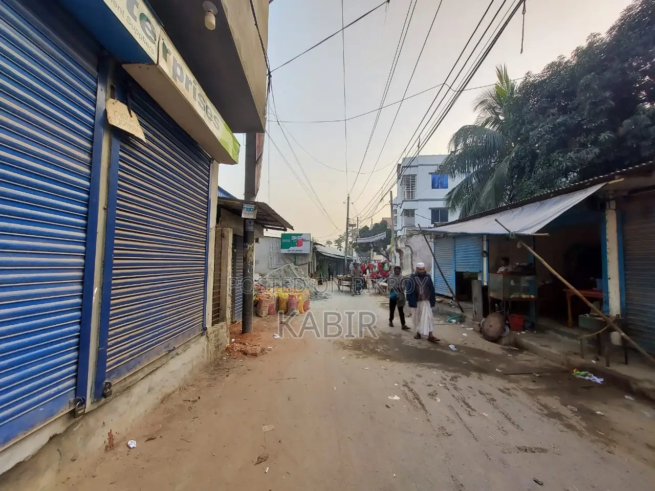 Land for sale (clear title)