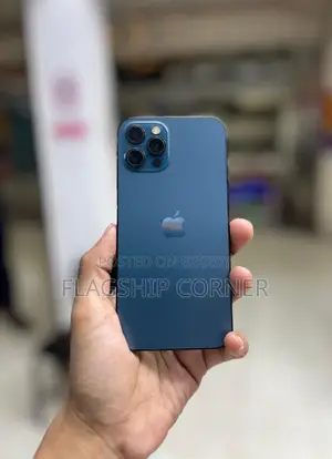 অ্যাপল আইফোন ১২ প্রো ( বিএইচ: ৮৩% ) (ব্যবহৃত)