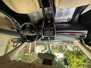 Toyota Premio F-EX 2018