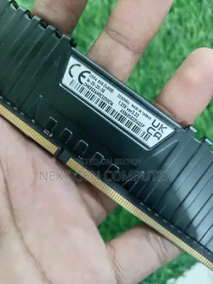 Corsair DDR-4 RAM