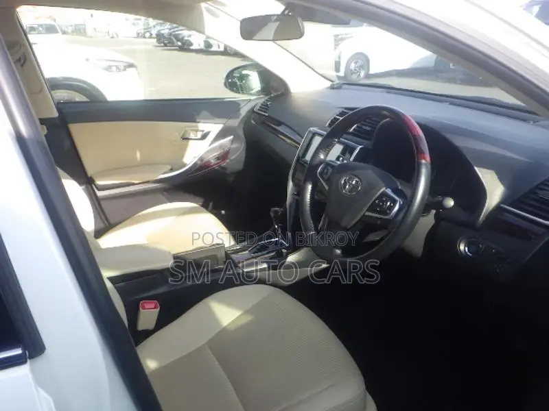 Toyota Premio FEX Pearl 4.5 Point 2021