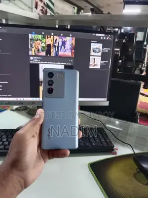 Vivo V27 Pro - Exchange (Used)