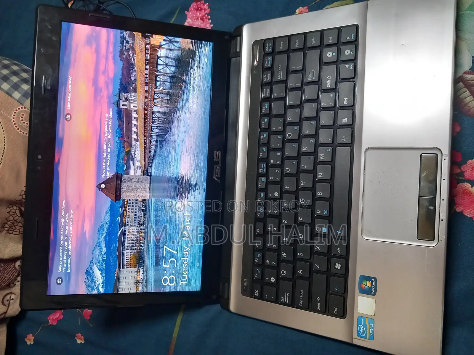 Laptop For Urgent Sale