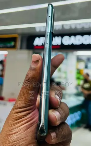 OnePlus 10 Pro 5G (ব্যবহৃত)