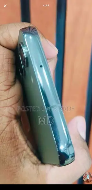 Samsung Galaxy S23 (Used)