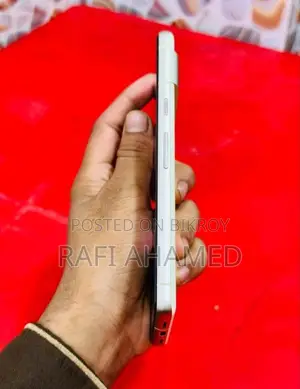 Google Pixel 7 . (Used)