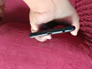 Samsung Galaxy A9 (Used)