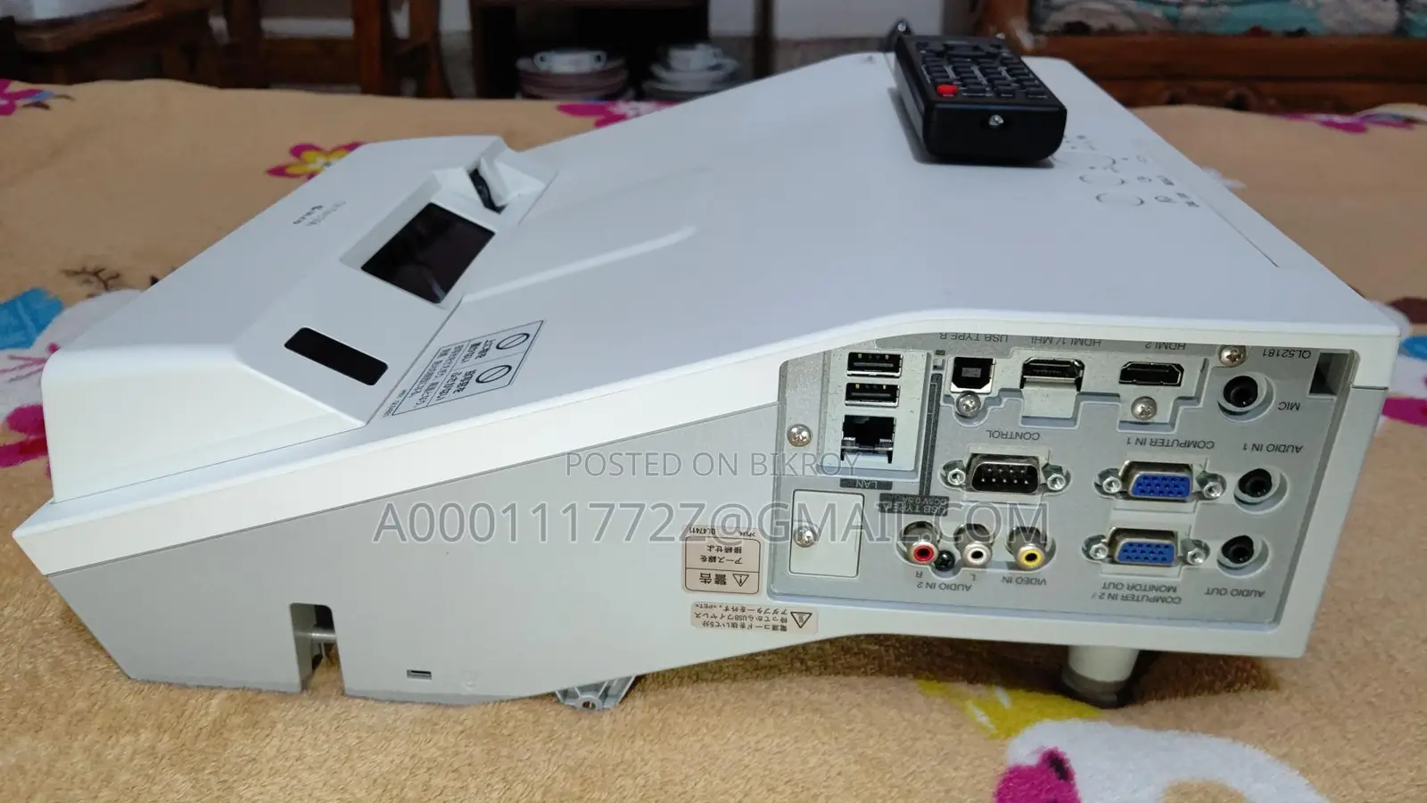 HITACHI CP-TW3005 SHORT THROUGH PROJECTOR
