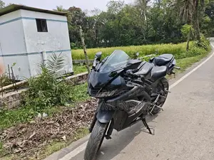 Yamaha R15 V3 2024