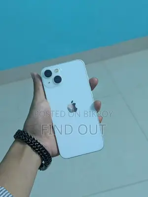 Apple iPhone 13 (Used)