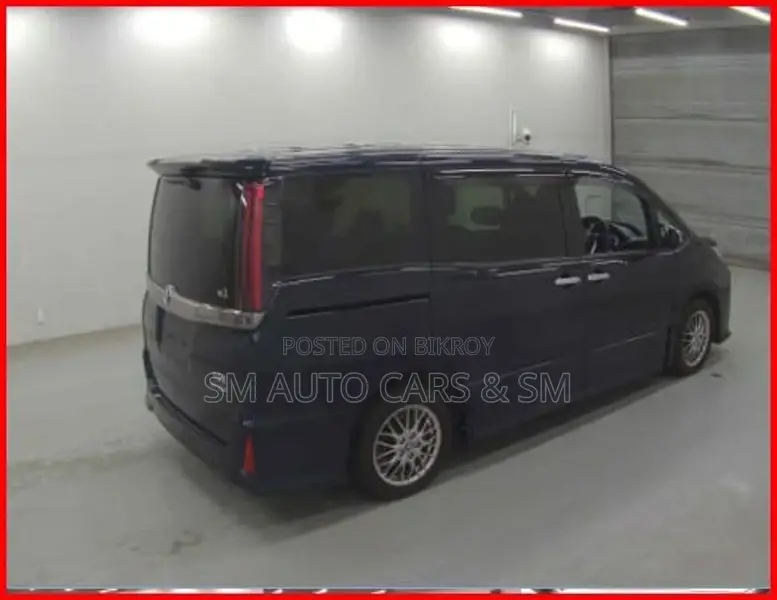 Toyota Noah Hybrid WXB Mica Blue 2021