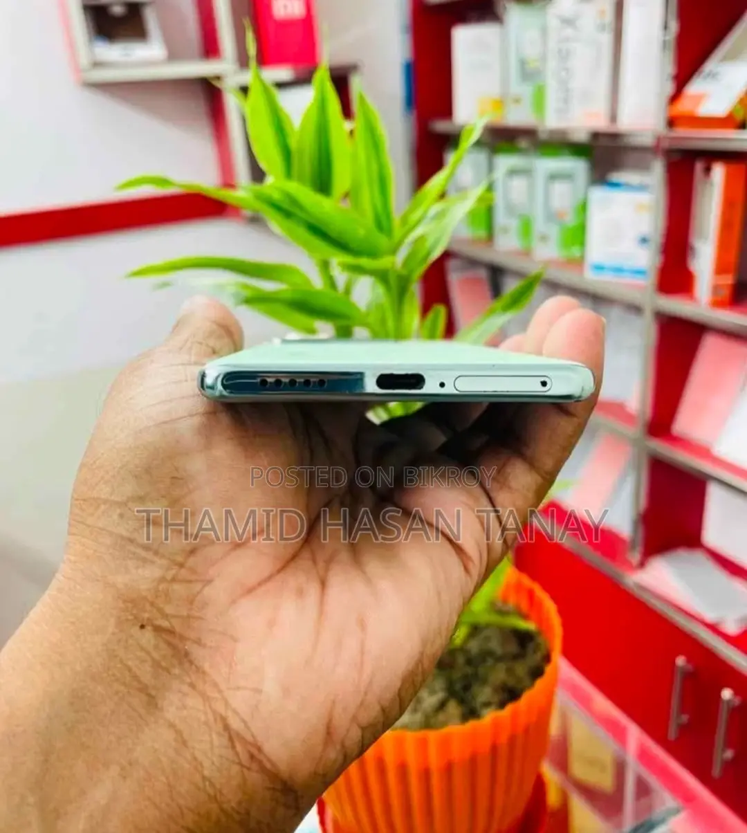 Vivo Y300 plus 5g (Used)