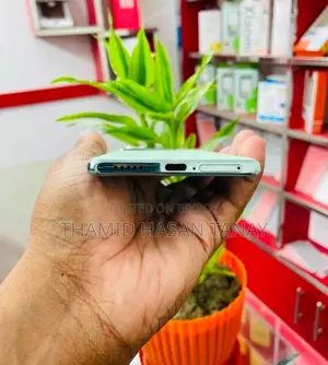 Vivo Y300 plus 5g (Used)