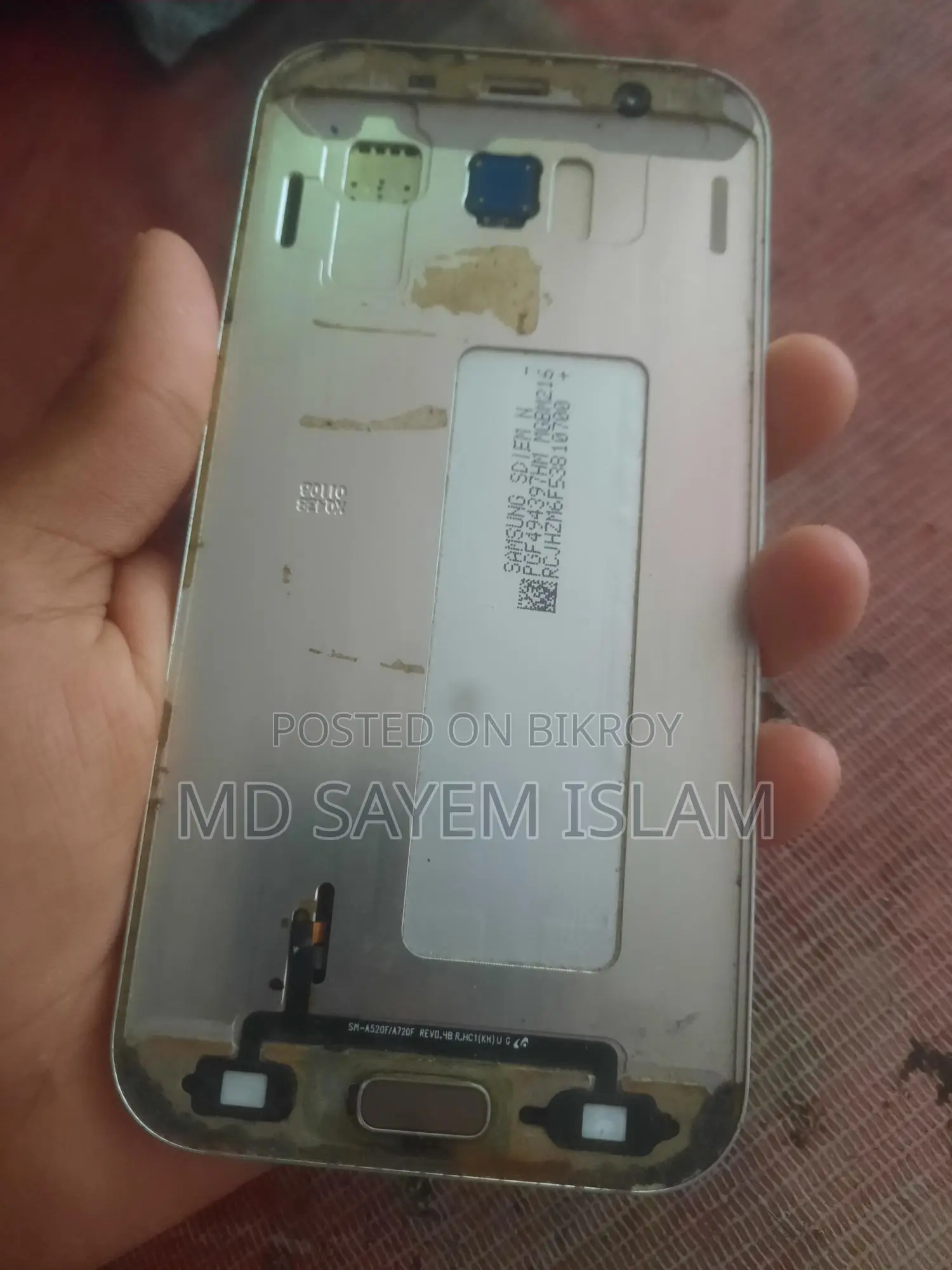 Samsung Galaxy A7 . (Used)