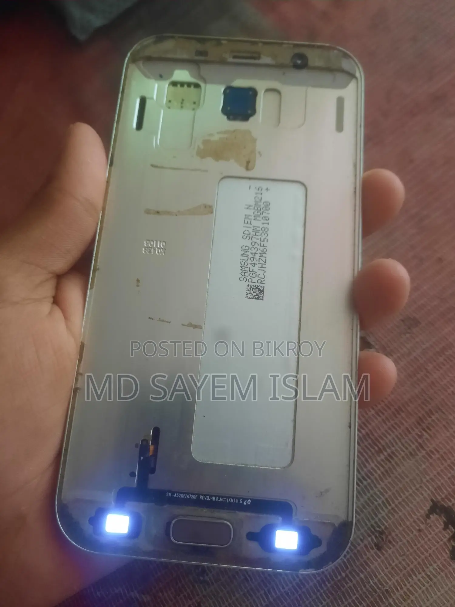 Samsung Galaxy A7 . (Used)