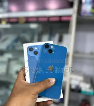 Apple iPhone 13 (Used)