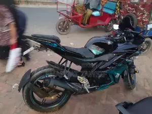 Yamaha R15 V2 Special Edition 2013