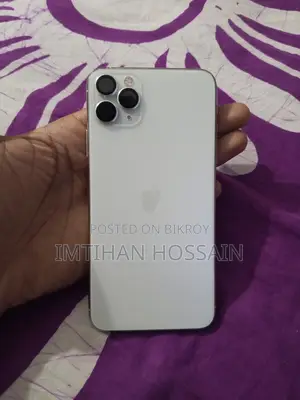 Apple iPhone 11 Pro Max . (Used)
