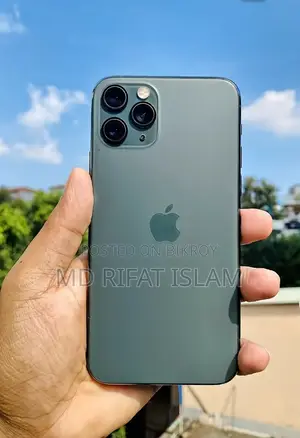 অ্যাপল আইফোন ১১ প্রো ম্যাক্স ৪/১২৮ (ব্যবহৃত)