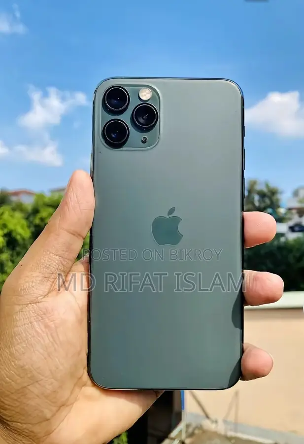 অ্যাপল আইফোন ১১ প্রো ম্যাক্স ৪/১২৮ (ব্যবহৃত)