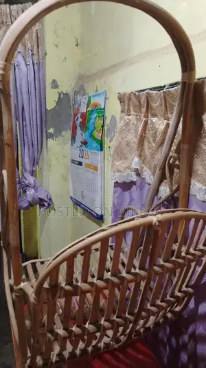 দোলনা বিক্রি হবে