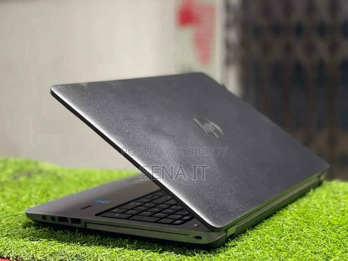 HP ELITEBOOK 840 G2 i5 5th GEN 8/120GB SSD
