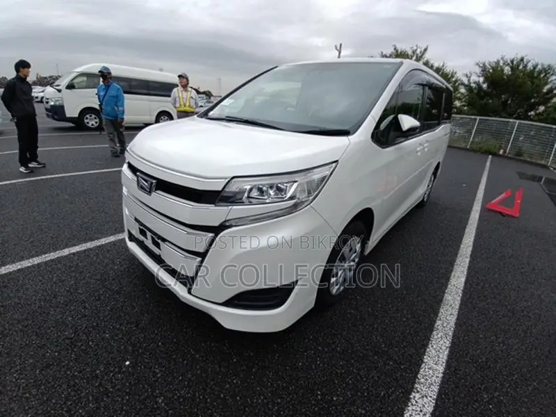 Toyota Noah X Non Hybrid 2-PW 2020