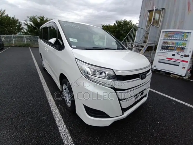 Toyota Noah X Non Hybrid 2-PW 2020