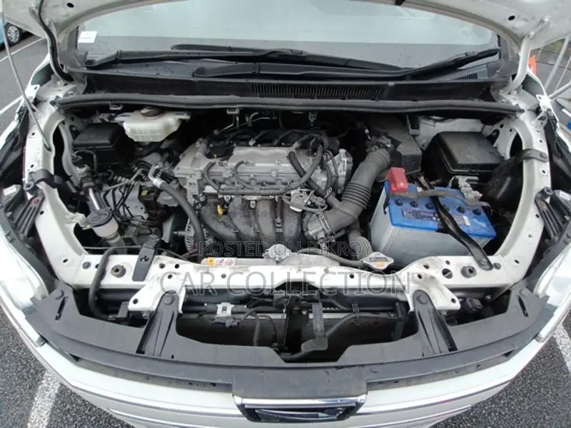 Toyota Noah X Non Hybrid 2-PW 2020