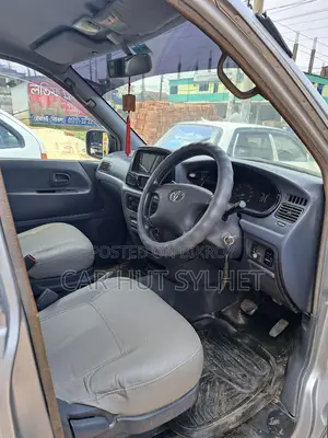 Toyota Noah Kr42 Standard roof 2005