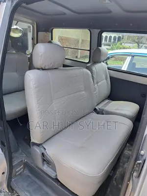 Toyota Noah Kr42 Standard roof 2005