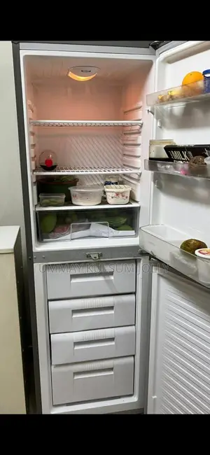 Super Ariston Refrigerator TDF-24CK