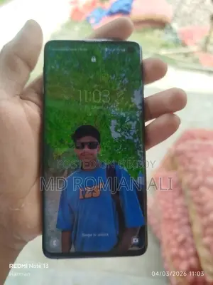 Samsung Galaxy S10 (Used)