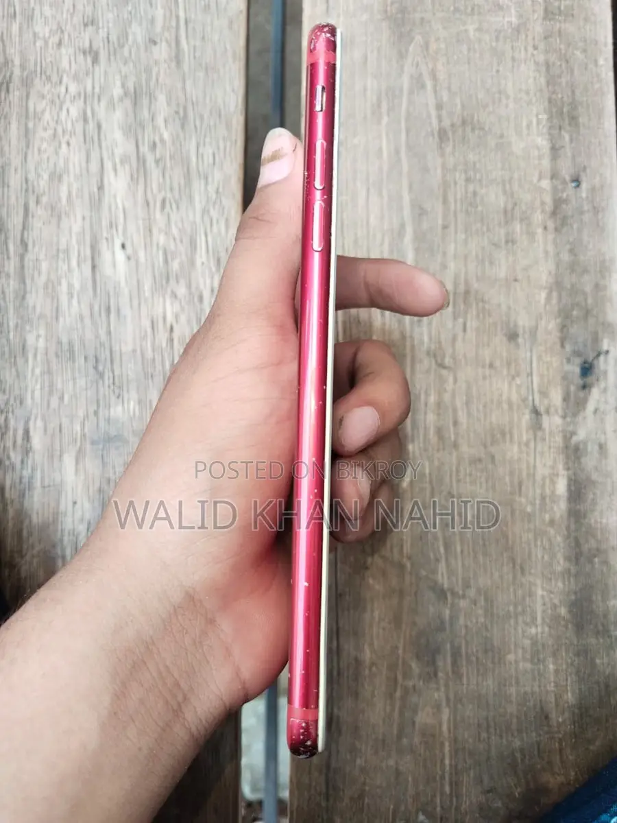 Apple iPhone 7 Plus 128 GB Red