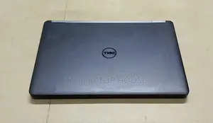 Dell Cor i7 Laptop 6th 256/8gb