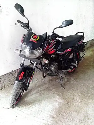Bajaj Discover 100 এডিশন 2013