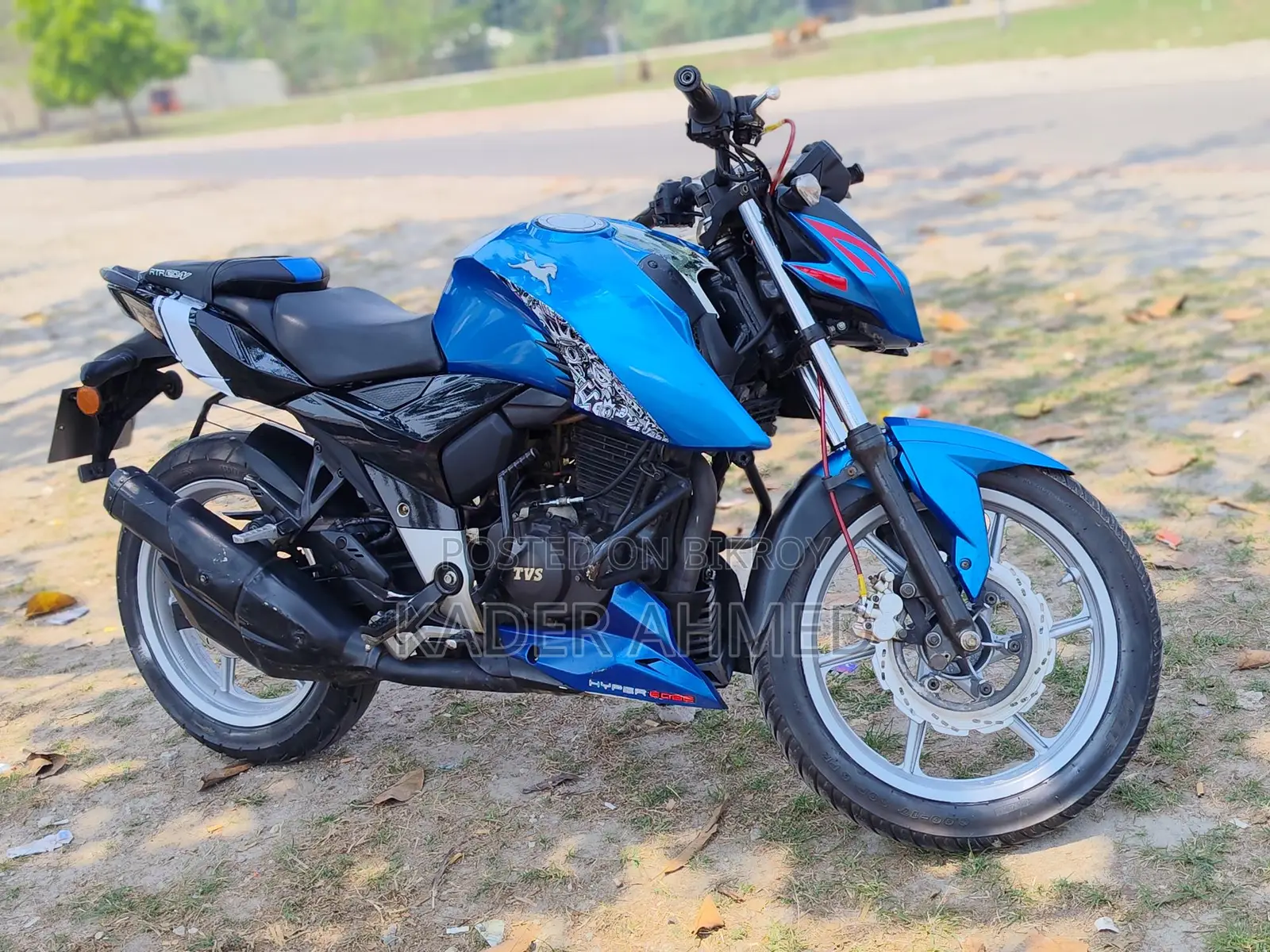 TVS Apache RTR 160 4v 2022