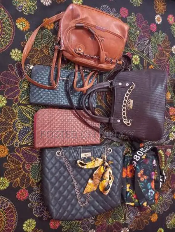 Cross Body & Shoulder Bag For Sale